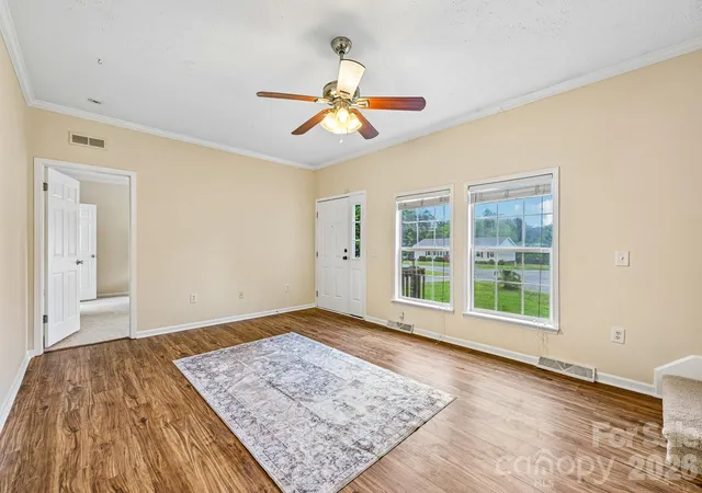 Photo 4 of Single family home for sale at 108 Grand Acres Ln, Maiden, NC 28650 | MLS# 4407760 | Listing updated on 2026-10-04