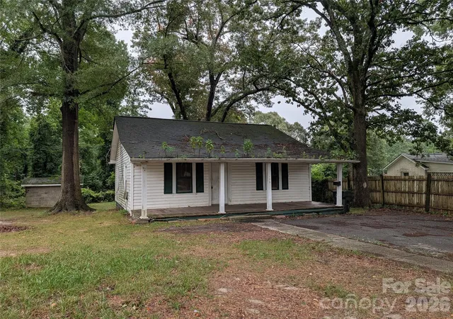 4th image of 109 Carlton Dr, Cherryville, NC 28021 | MLS# 4407803