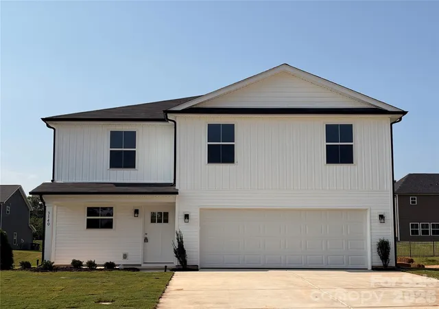 Photo 3 of Single family home for sale at 3140 Lavender Ln, Kannapolis, NC 28083 | MLS# 4407808 | Listing updated on 2026-09-29