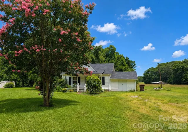 2nd image of 1538 Independence Sq, Kannapolis, NC 28081 | MLS# 4407810