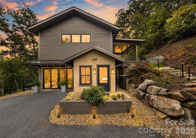 3rd image of 228 Allen Mountain Dr, Black Mountain, NC 28711 | MLS# 4407817