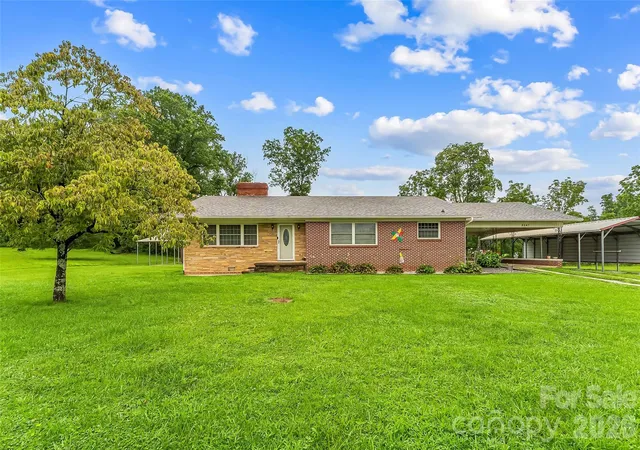 Photo 2 of Single family home for sale at 8647 Us 221 Hwy N, Marion, NC 28752 | MLS# 4407828 | Listing updated on 2026-08-25