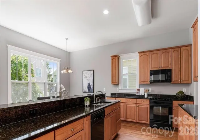 Photo 3 of Single family home for sale at 166 Water Oak Dr, Mooresville, NC 28117 | MLS# 4407840 | Listing updated on 2026-08-01