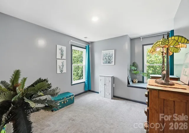 Photo 4 of Single family home for sale at 13901 Kings Carriage Ln, Charlotte, NC 28278 | MLS# 4407862 | Listing updated on 2026-09-30