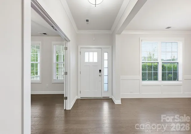 Photo 3 of Single family home for sale at 445 Hudson Pl, Davidson, NC 28036 | MLS# 4407866 | Listing updated on 2026-10-07