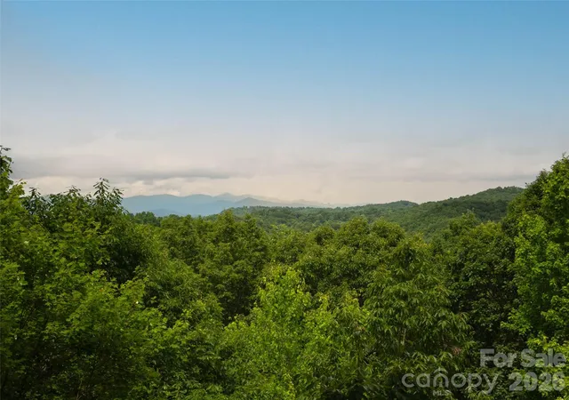 Photo 2 of Single family home for sale at 20 Adohi Ct, Brevard, NC 28712 | MLS# 4407871 | Listing updated on 2026-08-31