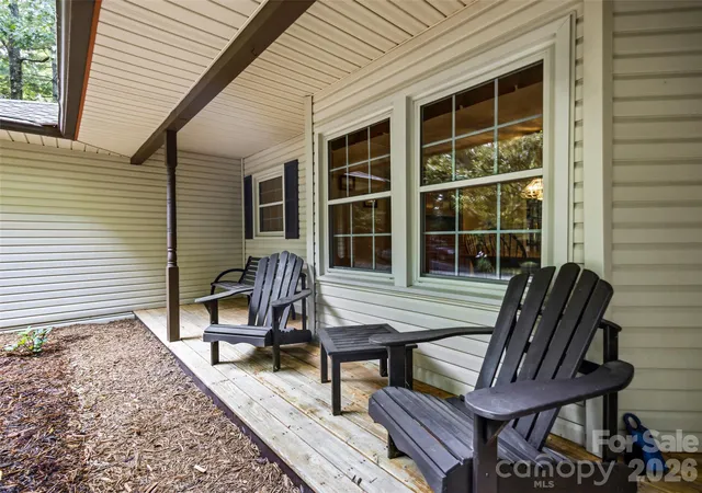 Photo 5 of Single family home for sale at 20 Adohi Ct, Brevard, NC 28712 | MLS# 4407871 | Listing updated on 2026-08-31