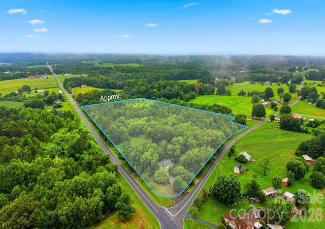 Photo 1 of Single family home for sale at 7624 W Highway 27, Vale, NC 28168 | MLS# 4407881 | Listing updated on 2026-10-21