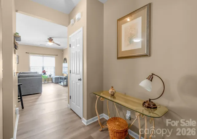 5th image of 2714 Mill Valley Ct, Matthews, NC 28105 | MLS# 4407914