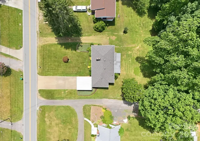 5th image of 845 Sand Hill Rd, Asheville, NC 28806 | MLS# 4407954