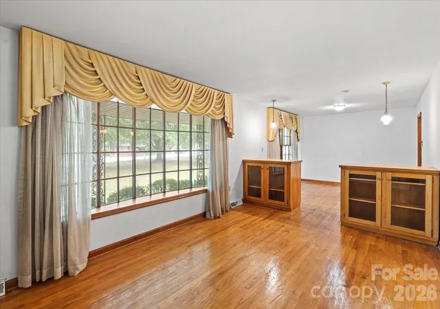 Photo 4 of Single family home for sale at 816 Clinton Ave, Lancaster, SC 29720 | MLS# 4407967 | Listing updated on 2026-08-19