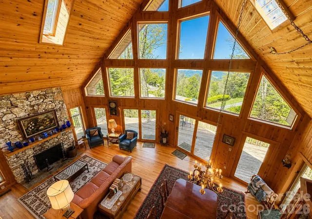 Photo 4 of Single family home for sale at 61 Skyfire Dr, Burnsville, NC 28714 | MLS# 4407983 | Listing updated on 2026-07-28