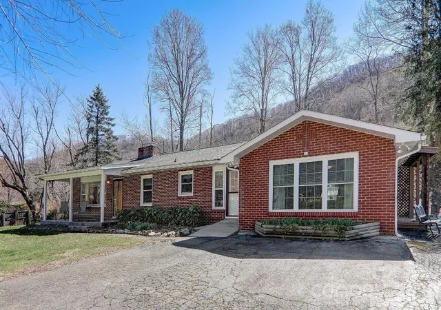 1st image of 2541 Dellwood Rd, Waynesville, NC 28786 | MLS# 4407988