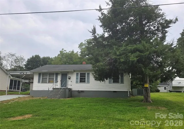2nd image of 122 E Iowa Ave E, Bessemer City, NC 28016 | MLS# 4408012