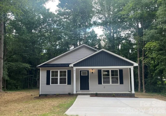 Photo 4 of Sale Pending at 411 Woodhaven St, China Grove, NC 28023 | MLS# 4408017 | Listing updated on 2026-08-19