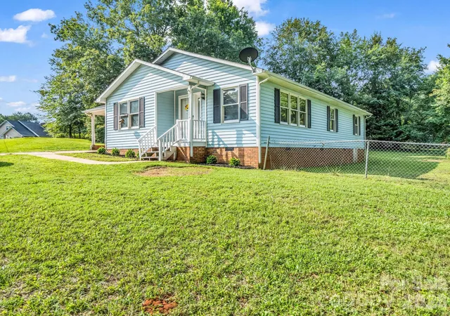 2nd image of 151 W Melissa Ln, Forest City, NC 28043 | MLS# 4408023