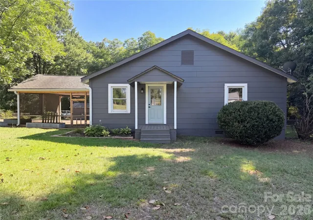 1st image of 164 E Waterlynn Rd, Mooresville, NC 28117 | MLS# 4408033