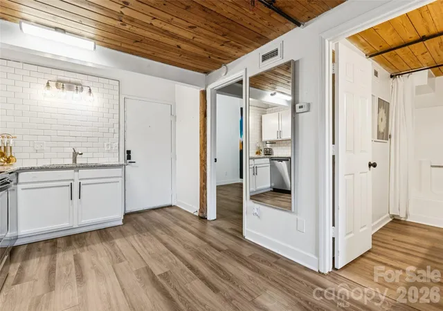 Photo 3 of Condo for sale at 201 S Hoskins Rd #111, Charlotte, NC 28208 | MLS# 4408039 | Listing updated on 2026-08-21