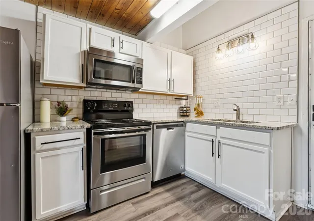 Photo 4 of Condo for sale at 201 S Hoskins Rd #111, Charlotte, NC 28208 | MLS# 4408039 | Listing updated on 2026-08-21