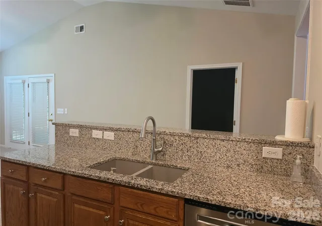 Photo 4 of Townhouse for sale at 4715 Stoney Brk Ln #21, Harrisburg, NC 28075 | MLS# 4408041 | Listing updated on 2026-09-06