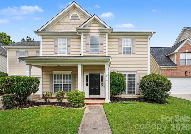 Photo 1 of Single family home for sale at 12616 Coral Sunrise Dr, Huntersville, NC 28078 | MLS# 4408052 | Listing updated on 2026-10-06