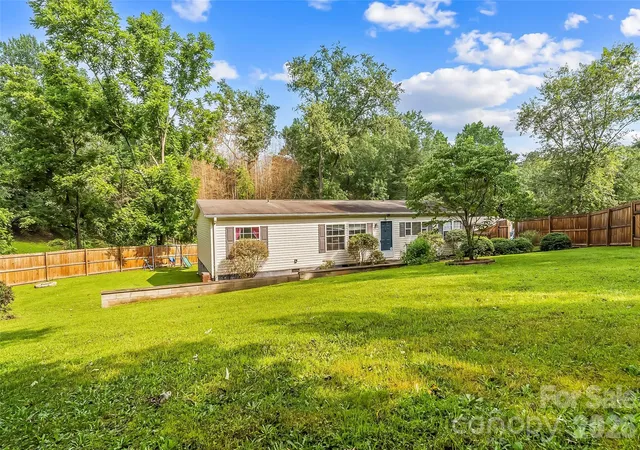 1st image of 19 Brandon Ln, Weaverville, NC 28787 | MLS# 4408055