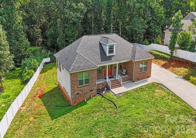 2nd image of 1473 Morningside Dr, Iron Station, NC 28080 | MLS# 4408073