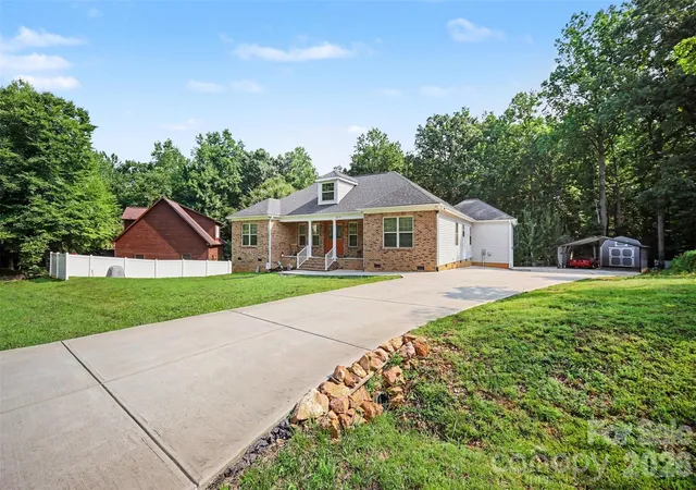 Photo 3 of Single family home for sale at 1473 Morningside Dr, Iron Station, NC 28080 | MLS# 4408073 | Listing updated on 2026-09-24