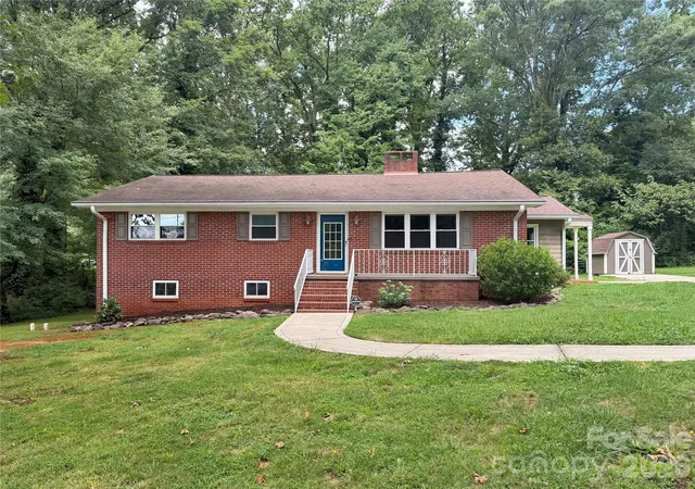 1st image of 501 Rhodes Ave, Kings Mountain, NC 28086 | MLS# 4408076