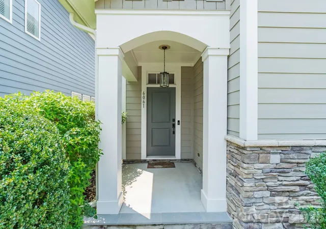 Photo 3 of Single family home for sale at 6061 Bountiful St, Belmont, NC 28012 | MLS# 4408086 | Listing updated on 2026-09-04