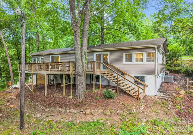 Photo 3 of Single family home for sale at 297 Chimney Cliffs Dr, Lake Lure, NC 28746 | MLS# 4408093 | Listing updated on 2026-09-08