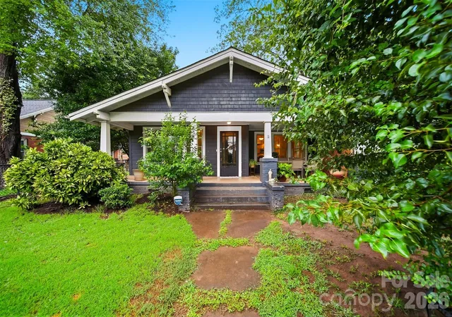 2nd image of 211 Lenoir St, Morganton, NC 28655 | MLS# 4408095