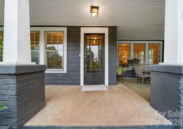 Photo 3 of Single family home for sale at 211 Lenoir St, Morganton, NC 28655 | MLS# 4408095 | Listing updated on 2026-07-30