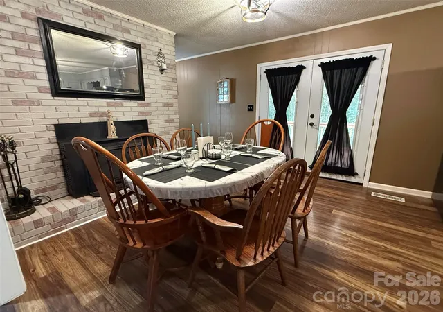 Photo 3 of Single family home for sale at 4620 Maplecrest Dr, Gastonia, NC 28056 | MLS# 4408097 | Listing updated on 2026-07-28