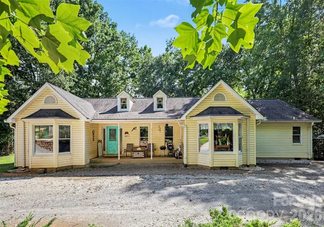 1st image of 433 Foster Lake Rd, Blacksburg, SC 29702 | MLS# 4408104