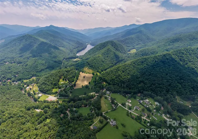 2nd image of 31 Mcclure Creek Rd, Canton, NC 28716 | MLS# 4408133