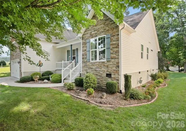 2nd image of 64 Eagle Pointe Wy, Flat Rock, NC 28731 | MLS# 4408139