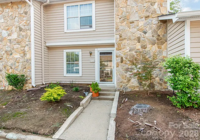 Photo 2 of Condo for sale at 104 Heritage Pkwy, Fort Mill, SC 29715 | MLS# 4408152 | Listing updated on 2026-08-03