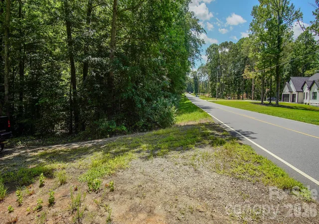 2nd image of 5018 Grassy Creek Rd, Denver, NC 28037 | MLS# 4408180