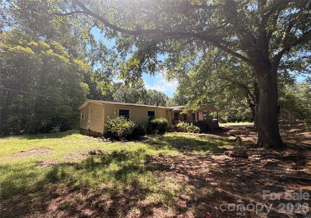 2nd image of 2946 Blacksburg Rd, Grover, NC 28073 | MLS# 4408183
