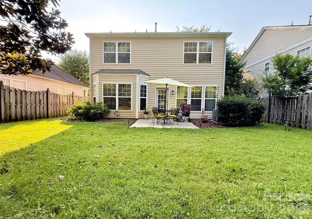 5th image of 9610 Corbett Square Ln, Charlotte, NC 28214 | MLS# 4408193