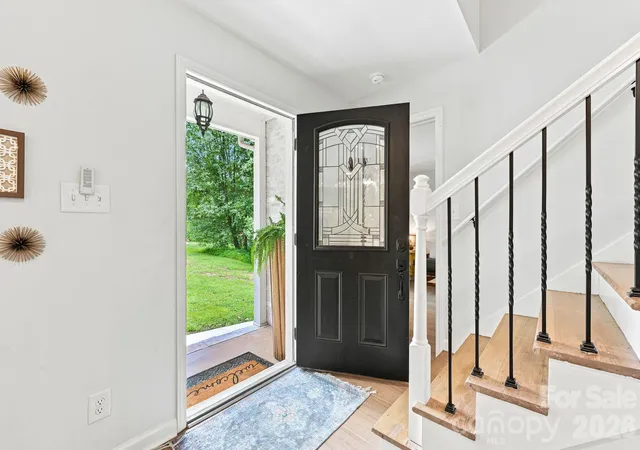 Photo 3 of Single family home for sale at 1450 Old Coach Rd #37A, Kernersville, NC 27284 | MLS# 4408198 | Listing updated on 2026-08-24