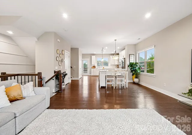 Photo 4 of Townhouse for sale at 11023 Stetler St, Charlotte, NC 28204 | MLS# 4408205 | Listing updated on 2026-08-14