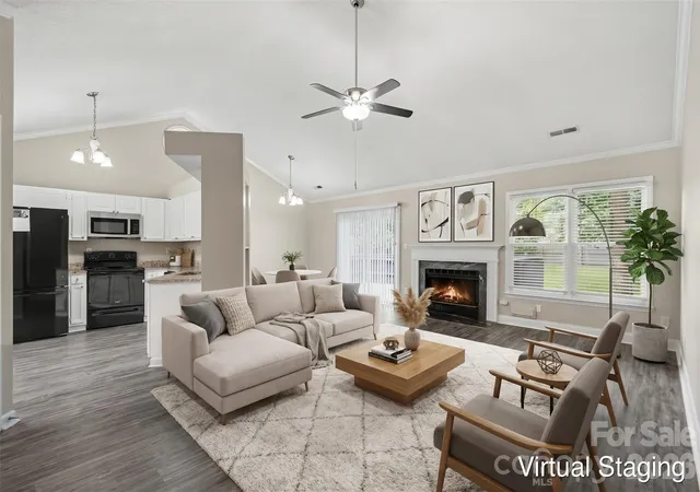Photo 4 of Single family home for sale at 3428 Fortis Ln, Matthews, NC 28105 | MLS# 4408244 | Listing updated on 2026-09-29