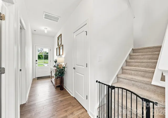Photo 3 of Single family home for sale at 32598 Millingport Rd, New London, NC 28127 | MLS# 4408265 | Listing updated on 2026-09-08