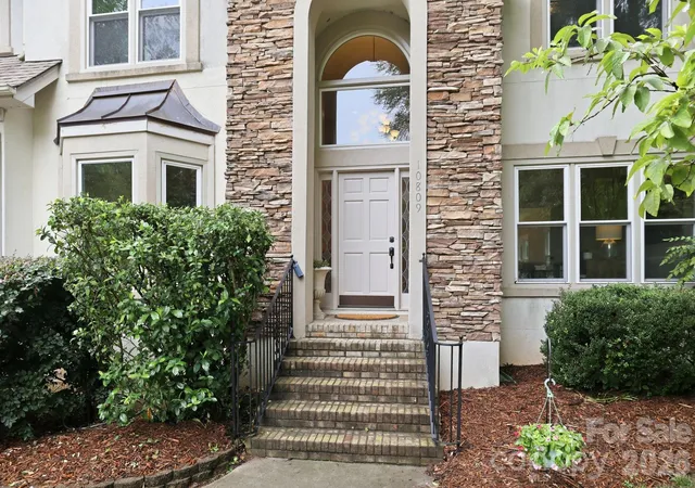 2nd image of 10809 Jordan Rae Ln, Charlotte, NC 28277 | MLS# 4408324