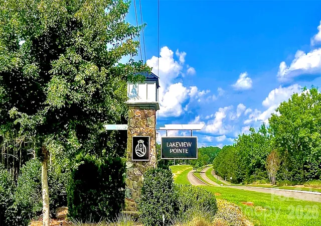 3rd image of 10288 Lakeshore Dr #150, Lancaster, SC 29720 | MLS# 4408329
