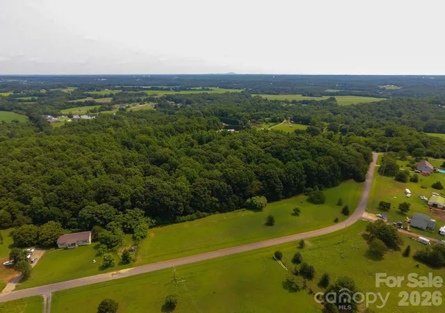 5th image of 1182 Haywood Ct, Lincolnton, NC 28092 | MLS# 4408341