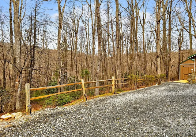Photo 30 of Single family home for sale at 600 Sassafras Dr, Spruce Pine, NC 28777 | MLS# 4408347 | Listing updated on 2026-07-28