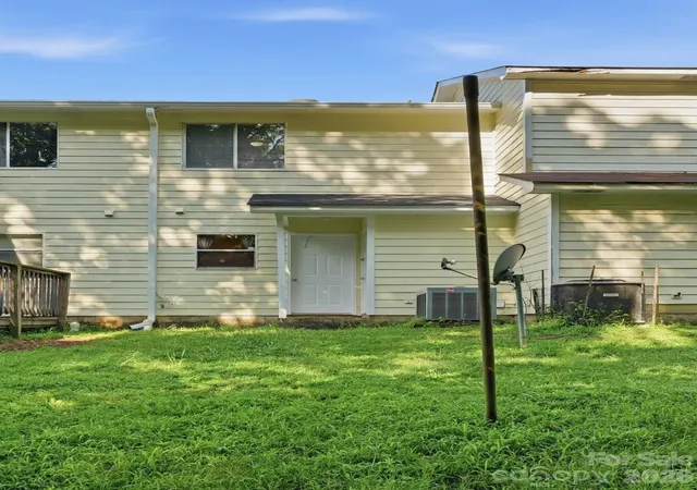 17th image of 1456 Flintwood Dr, Rock Hill, SC 29732 | MLS# 4408349